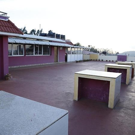 Mmr Holiday Inn Ooty Exterior photo