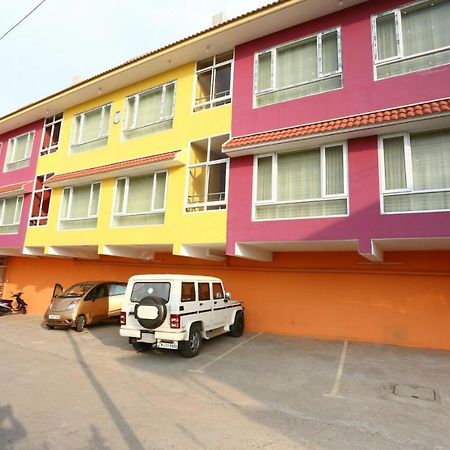 Mmr Holiday Inn Ooty Exterior photo