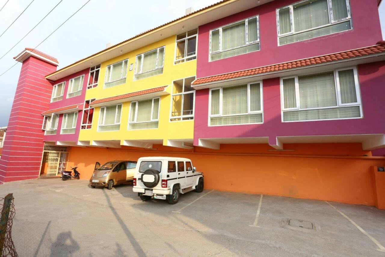 Mmr Holiday Inn Ooty Exterior photo