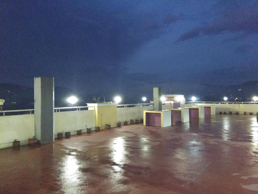 Mmr Holiday Inn Ooty Exterior photo